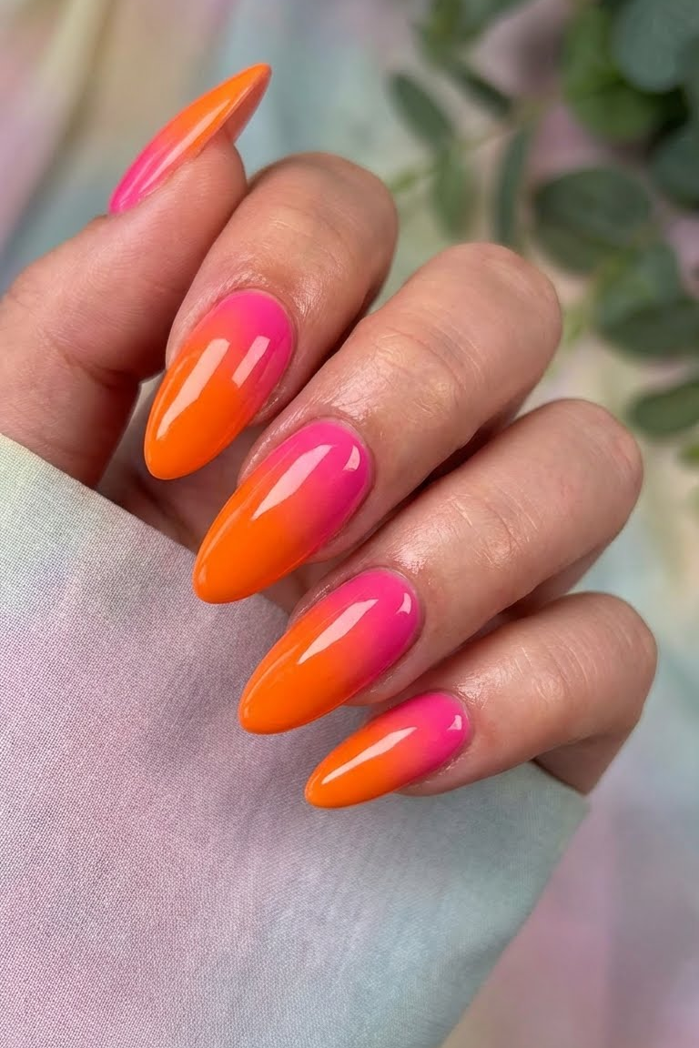 DIY Aura Nails Tutorial: Get the Airbrushed Look at Home in 7 Simple Steps 4 DIY Aura Nails Tutorial: Get the Airbrushed Look at Home in 7 Simple Steps